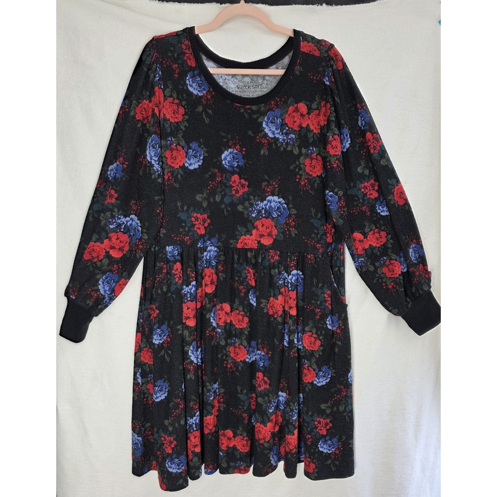 Torrid Dress Womens 2 Black Floral Red Blue Super Soft Plush Long Sleeve Pockets